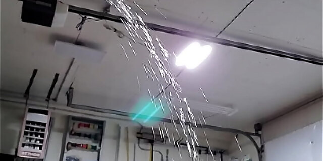 messy,pissing